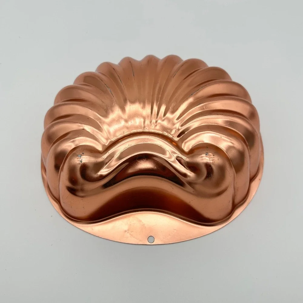 Wear-Ever Jello Mold 2980 6 Cup Copper Sea Shell Vintage Coastal Decor